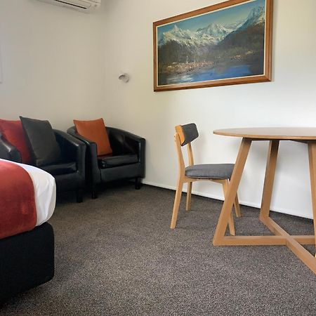 Alpine Motel Wanaka Exterior foto